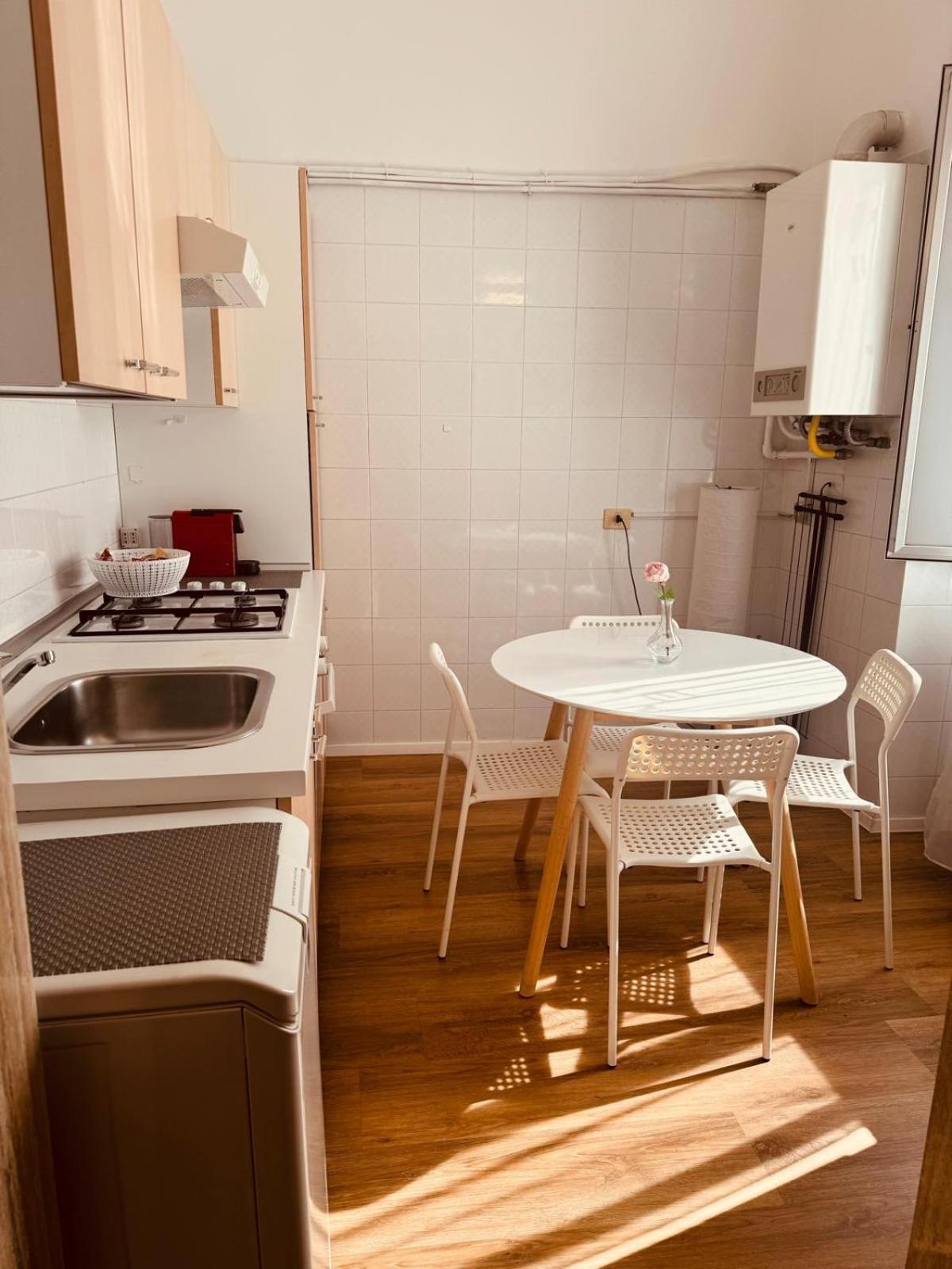 La Gioconda Exclusive Suite Bari Bagian luar foto